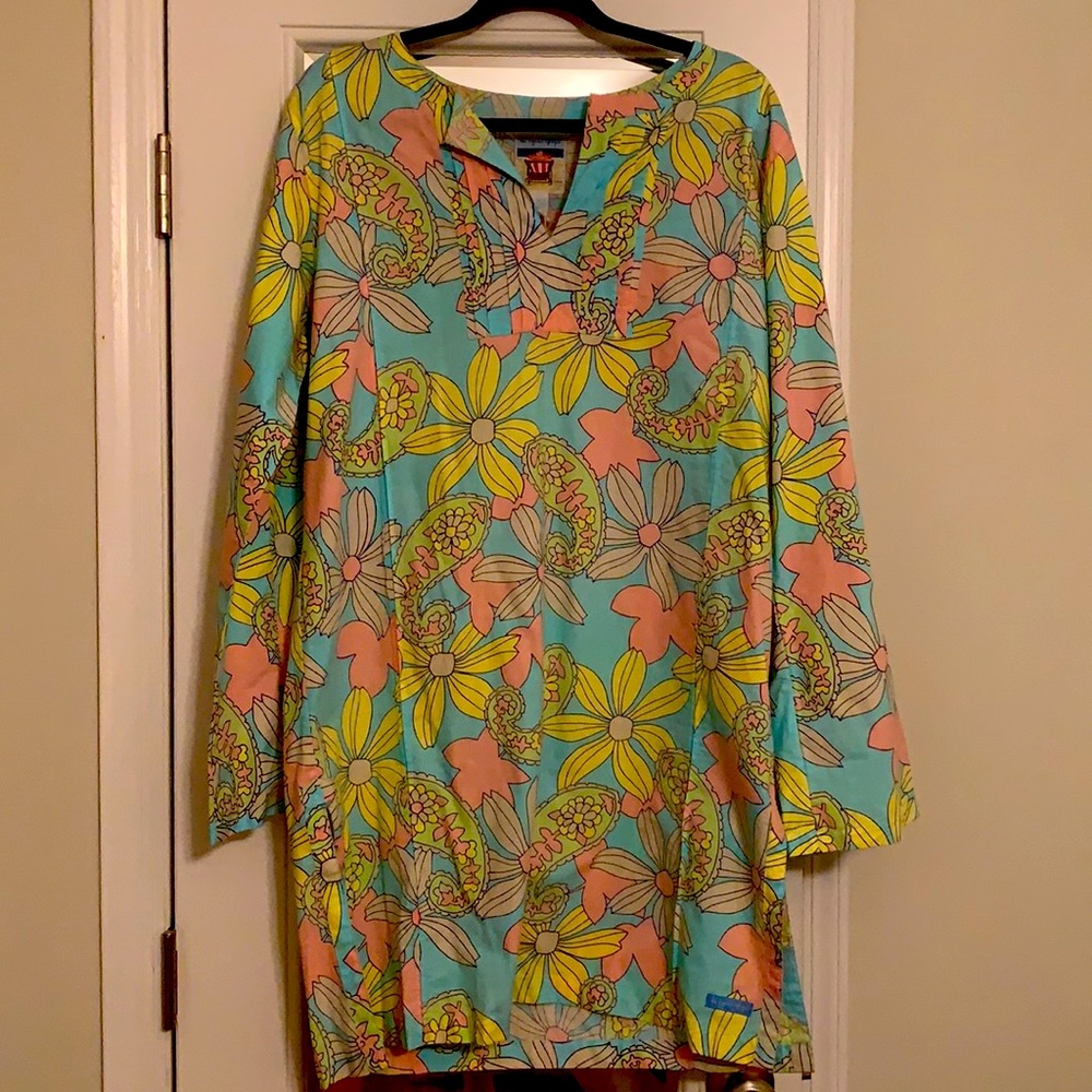 Fun, eye catching, Summer tunic